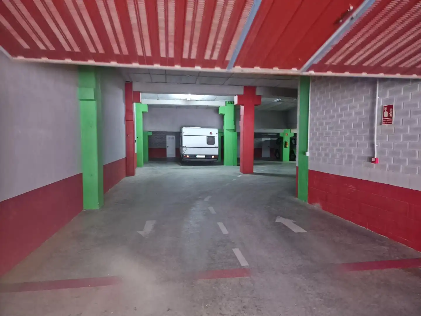 Garage for sale in Calle UNICA AG CANDANCHU, 4, Aisa