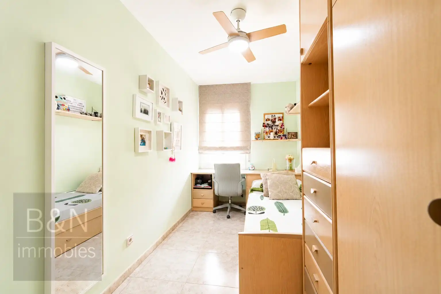 Bedroom of Houses for sale in Terrassa  with Air Conditioner, Heating and Terrace