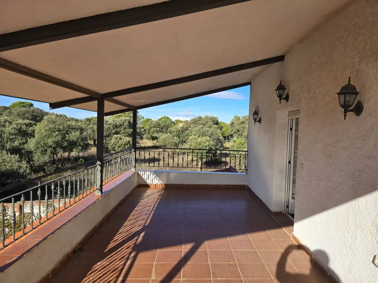 Terrassa de Casa o xalet en venda en Pioz amb Calefacció, Jardí privat i Terrassa