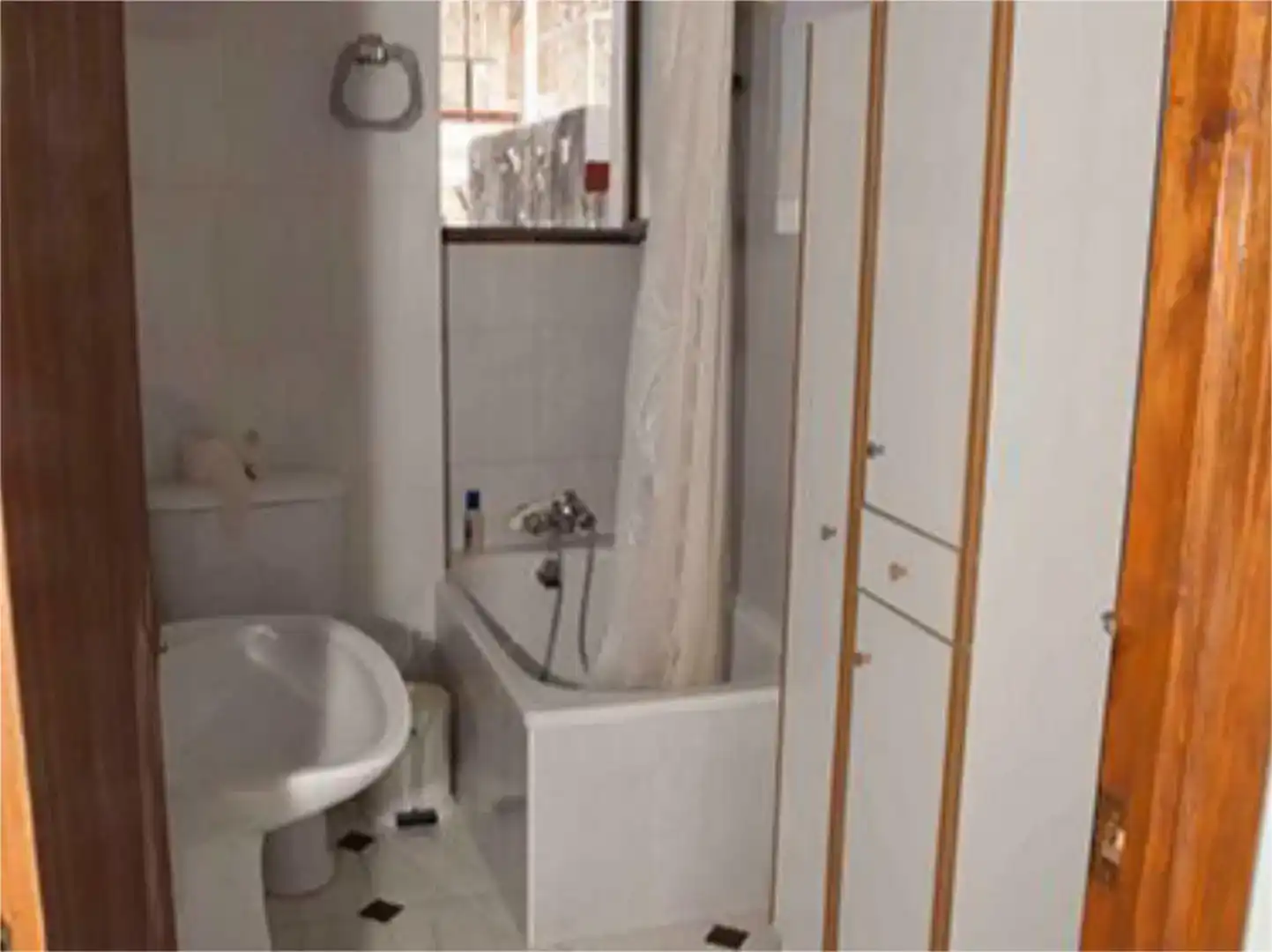Baño de Piso en venta en Carmona con Balcón