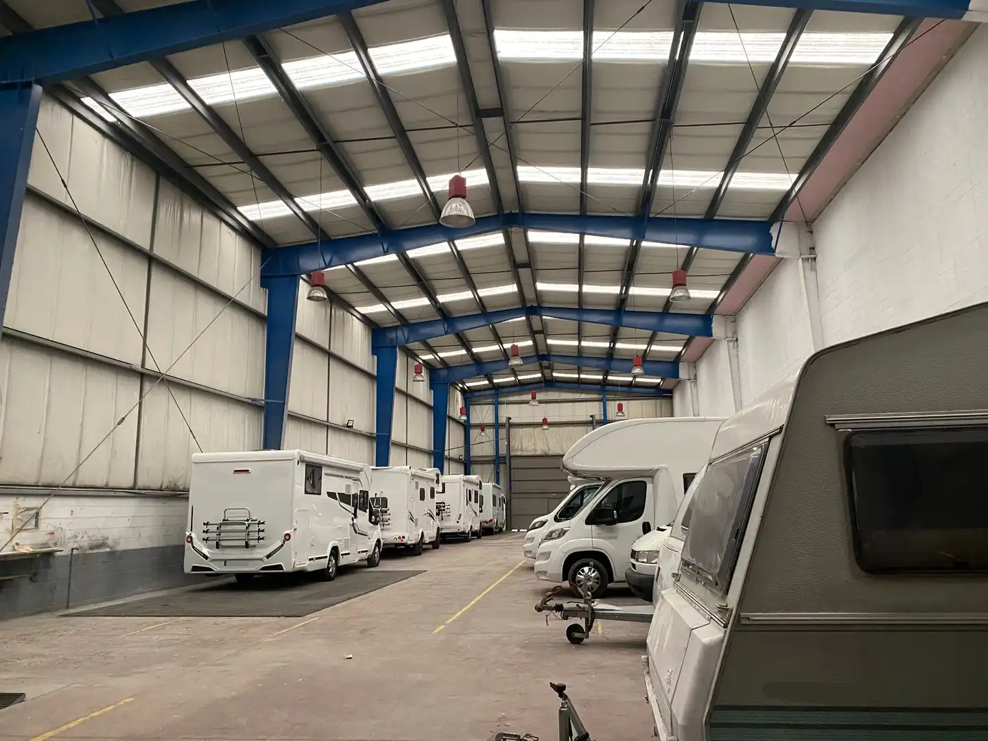 Parking of Industrial buildings for sale in Camargo