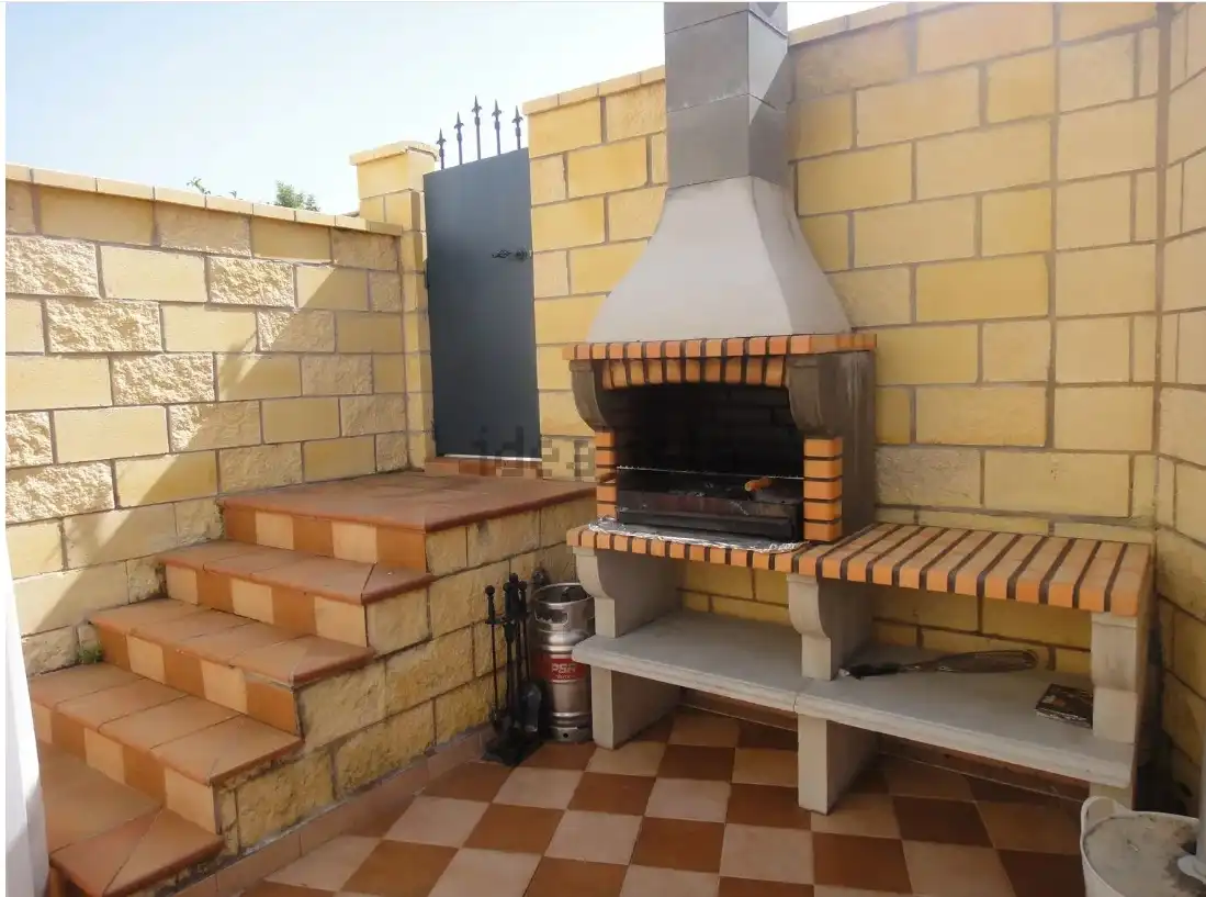 Casa a schiera con terrazza in vendita a Ronda de los Patos 61A, imagen 3