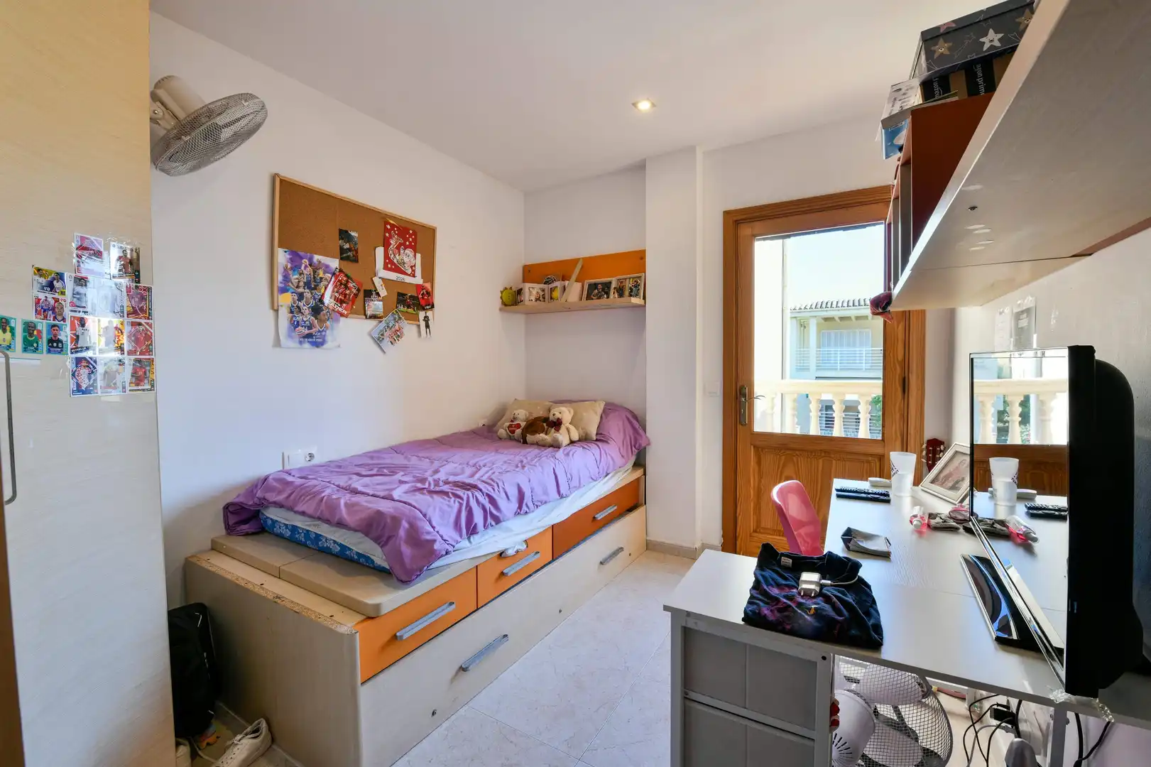 Bedroom of Detached homes for sale in Alcúdia  with Air Conditioner, Terrace and Balcony