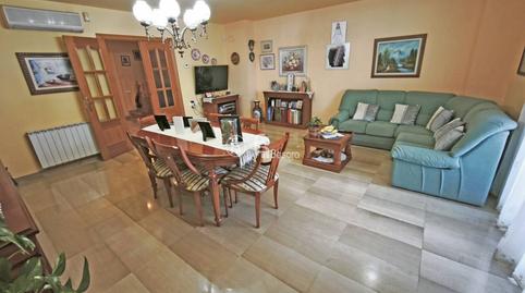 Foto 3 de Casa adosada en venda a Farraginals, Alpicat, Lleida