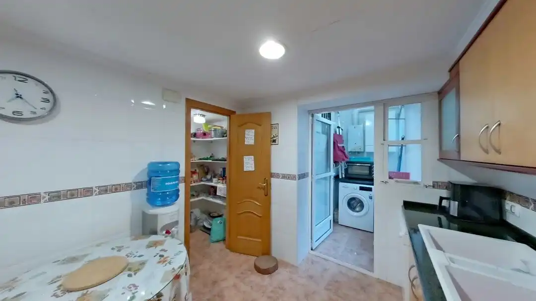Kitchen of Flat for sale in Gandia  with Terrace and Storage room