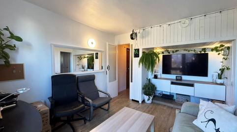 Foto 3 de Piso en venta en El Besós i el Maresme, Barcelona