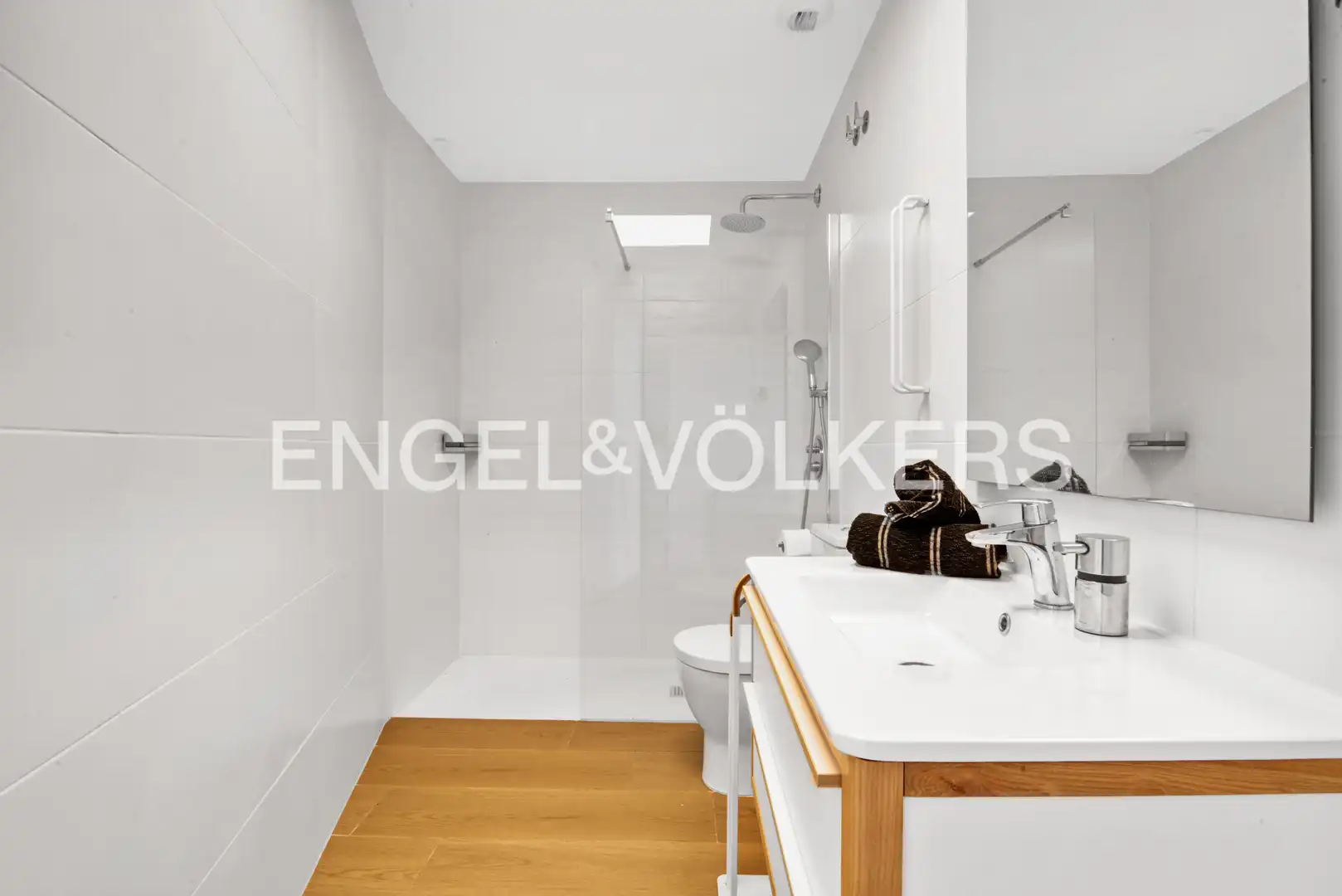Baño de Ático en venta en Dénia con Calefacción, Terraza y Piscina
