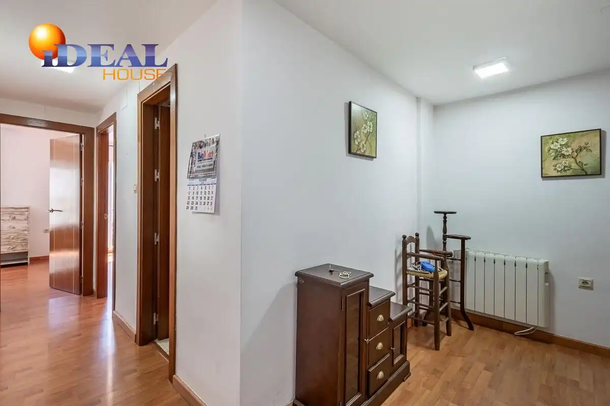 Flat with lift for sale in Barrio de la Vega, imagen 19