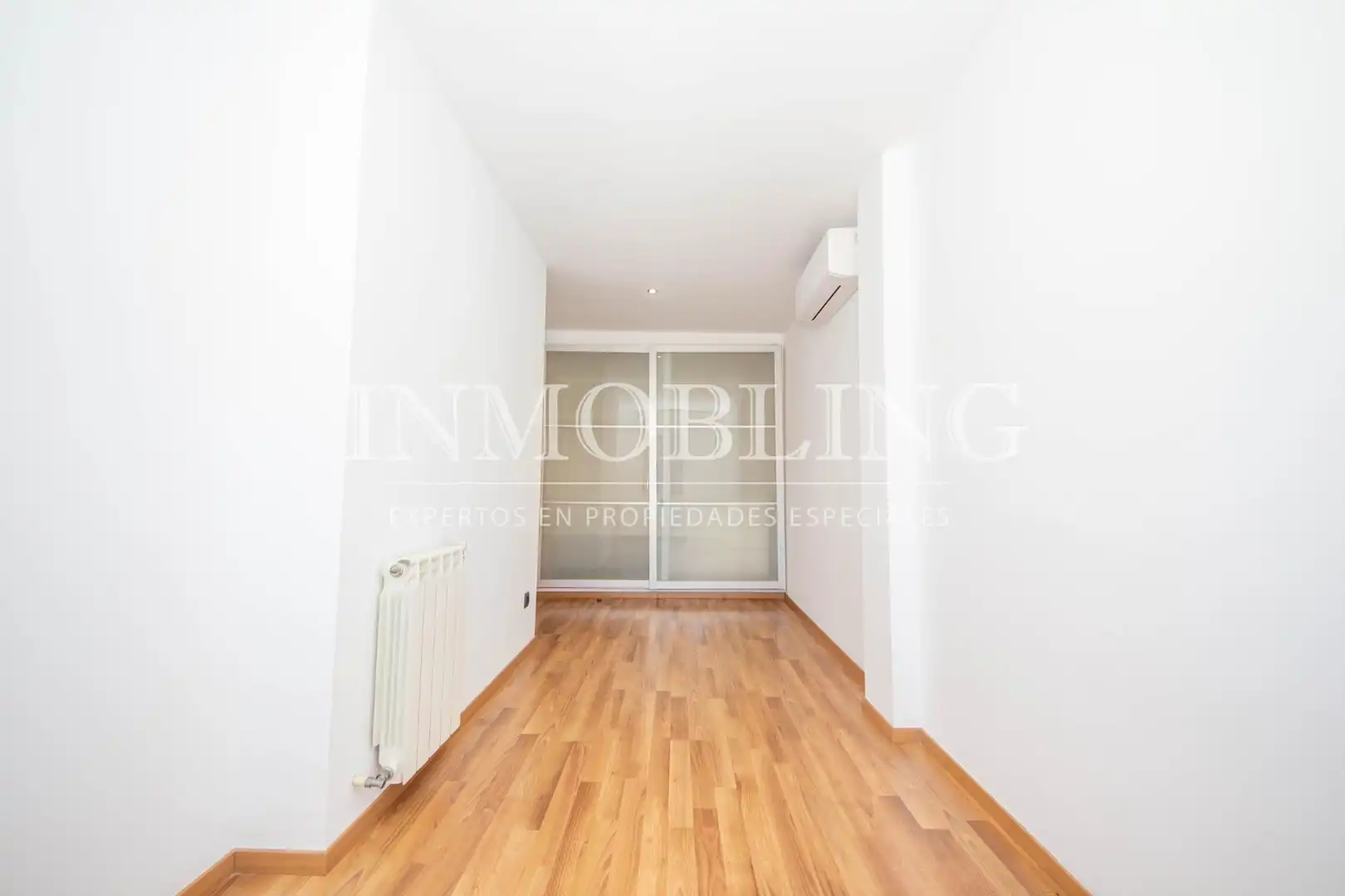 Habitación de Piso de alquiler en Mataró con Aire acondicionado, Calefacción y Parquet