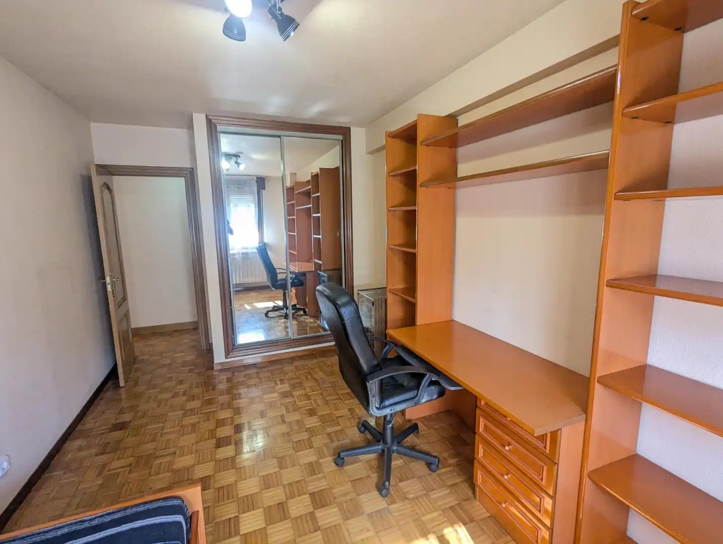 Bedroom of Flat for sale in Estella / Lizarra  with Heating, Parquet flooring and Storage room