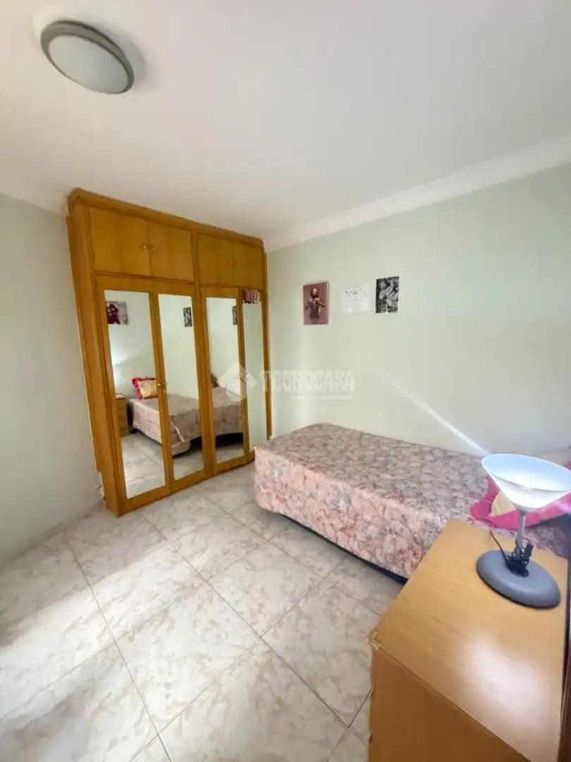 Habitación de Piso en venta en Madrid