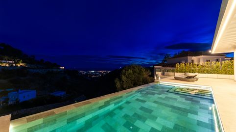 Foto 5 de Casa adosada en venta en El Madroñal, Benahavís