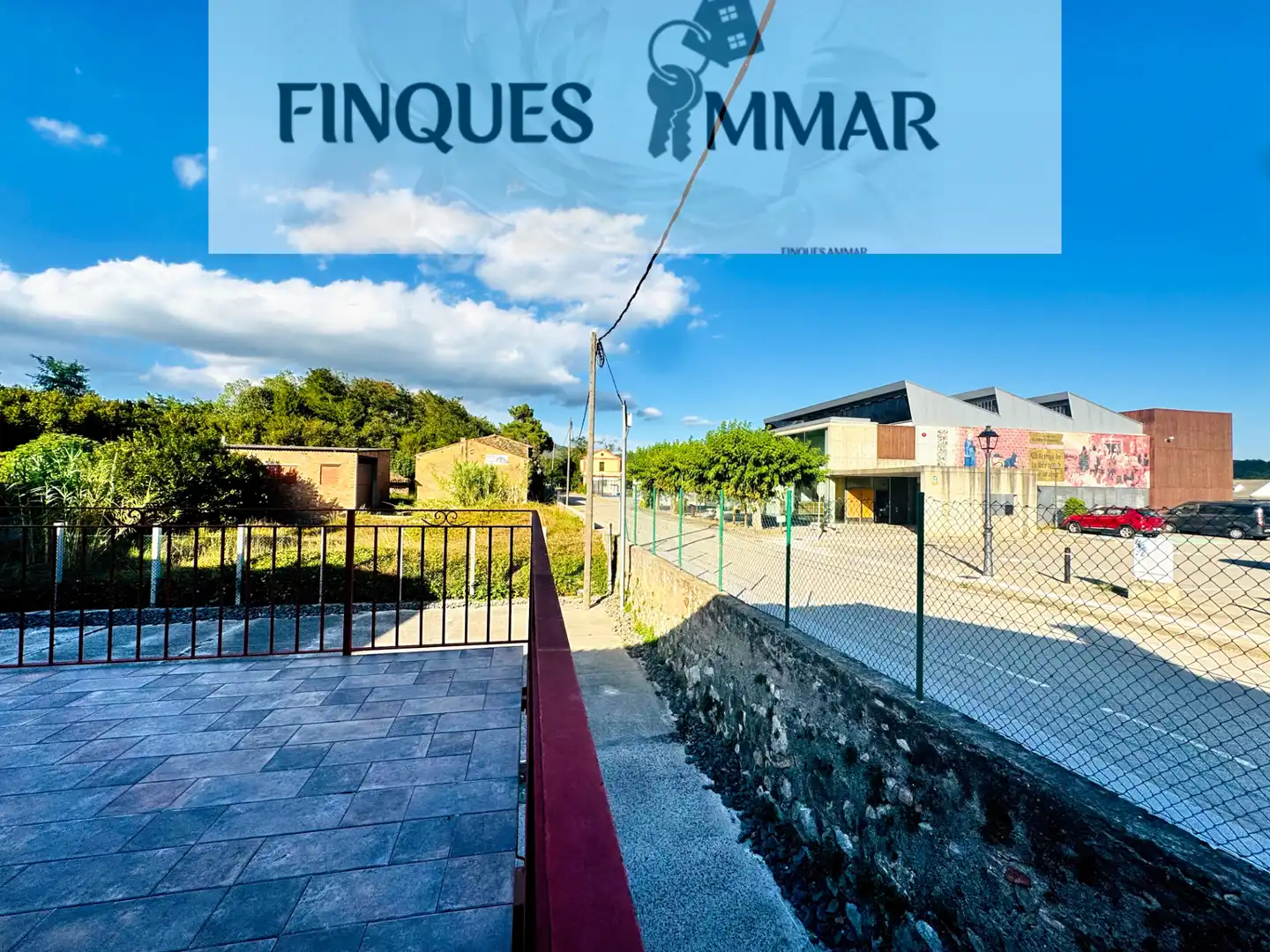 Vista exterior de Casa o chalet en venta en Les Planes d'Hostoles con Jardín privado, Terraza y Balcón