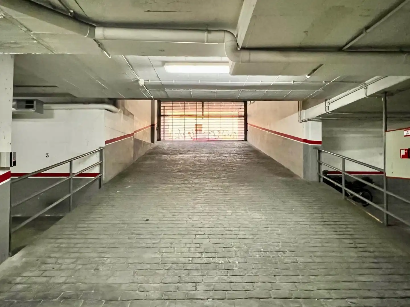 Parking of Flat for sale in Sabadell  with Air Conditioner, Heating and Terrace