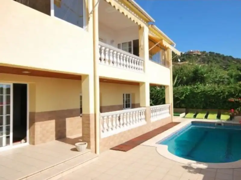 Casa con piscina in vendita a Centre, imagen 4