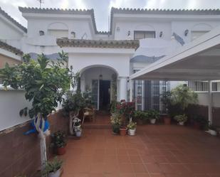 Single-family semi-detached for sale in Chiclana de la Frontera  with Heating
