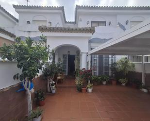 Single-family semi-detached for sale in Chiclana de la Frontera