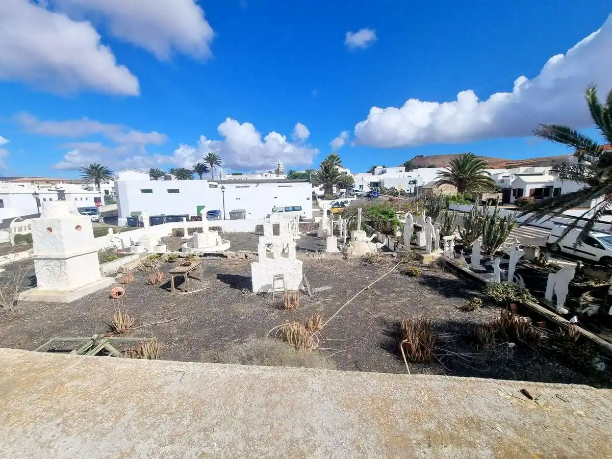 Finca rústica en venta en Villa de Teguise