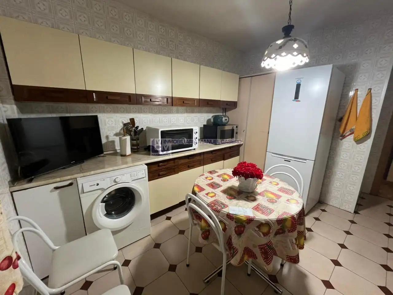 Cuina de Pis en venda en Cáceres amb Calefacció, Parquet i Terrassa