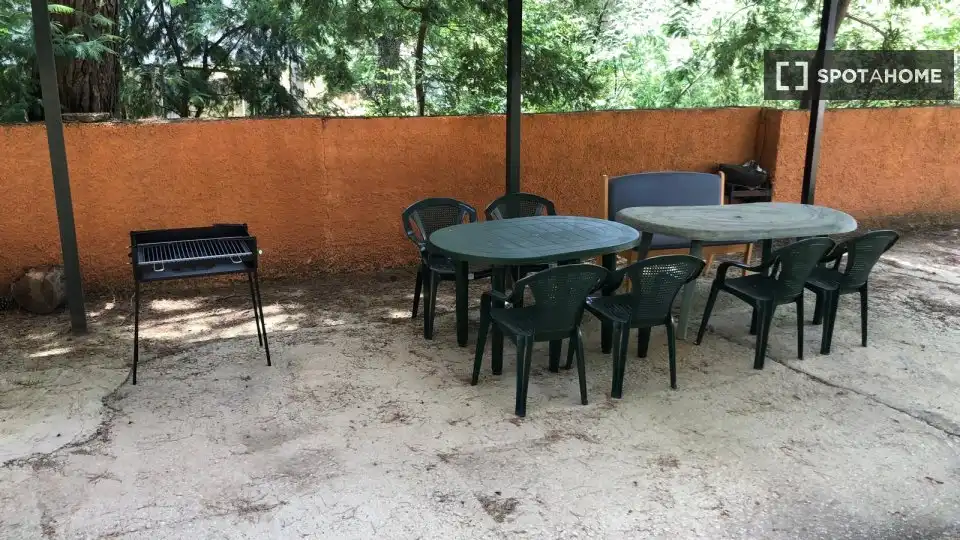 Habitación en El Brillante -El Naranjo - El Tablero