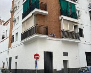 Exterior view of Flat for sale in  Sevilla Capital  with Air Conditioner and Heating