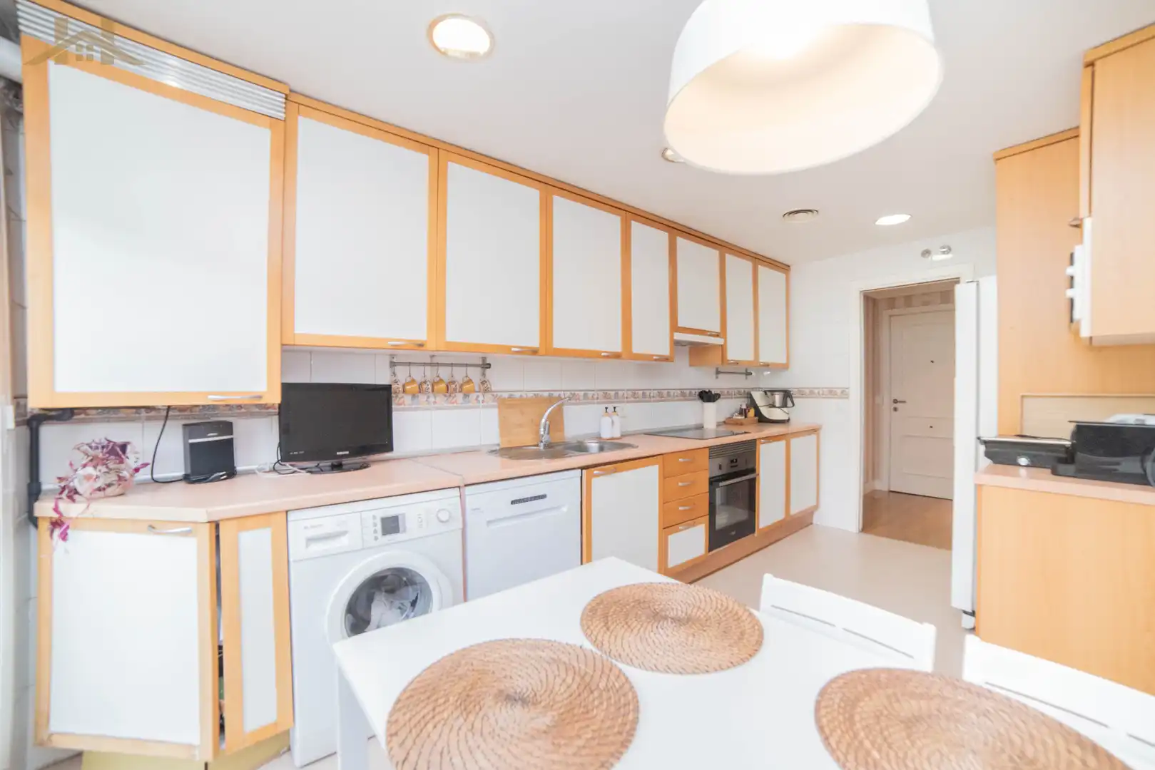 Kitchen of Flat for sale in Pozuelo de Alarcón  with Air Conditioner, Heating and Private garden