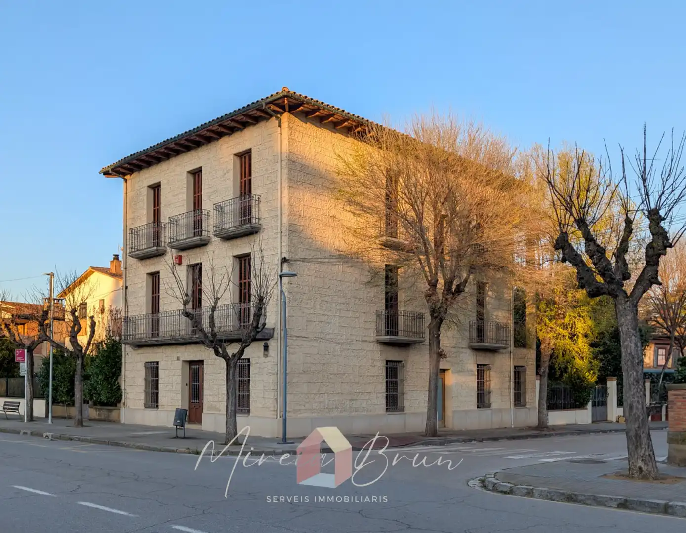 Villa con giardino in vendita a Tona