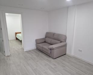 Living room of Flat for sale in Alcalá de Henares  with Oven