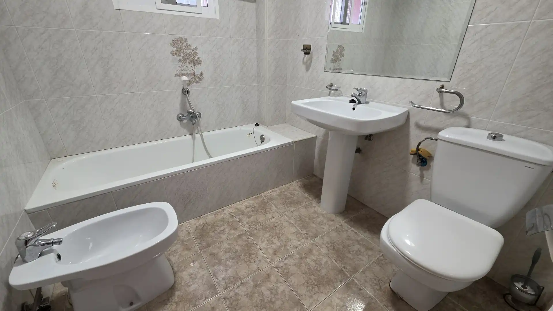 Baño de Casa o chalet en venta en Chiva con Aire acondicionado, Jardín privado y Terraza