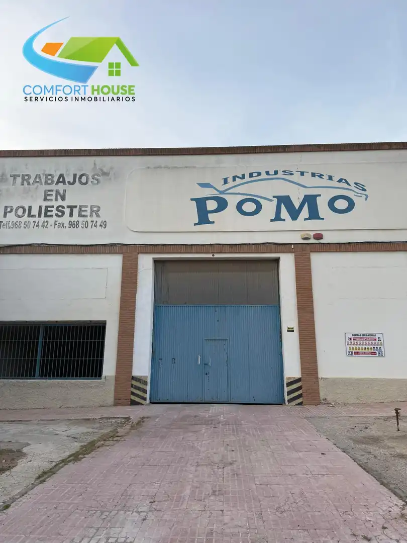 Fabrikhallen zur Miete in Cartagena
