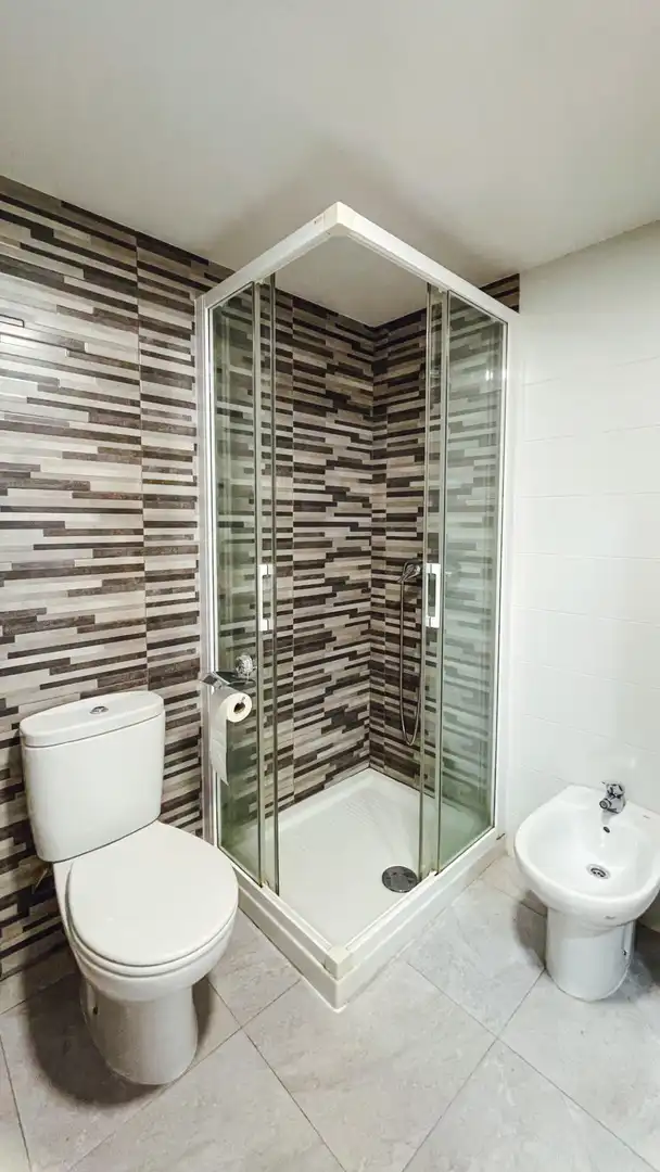 Bathroom of Apartments for sale in Benidorm  with Air Conditioner