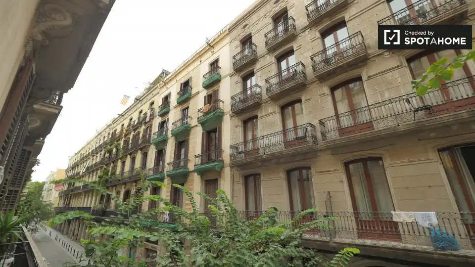 Flat for rent in El Raval