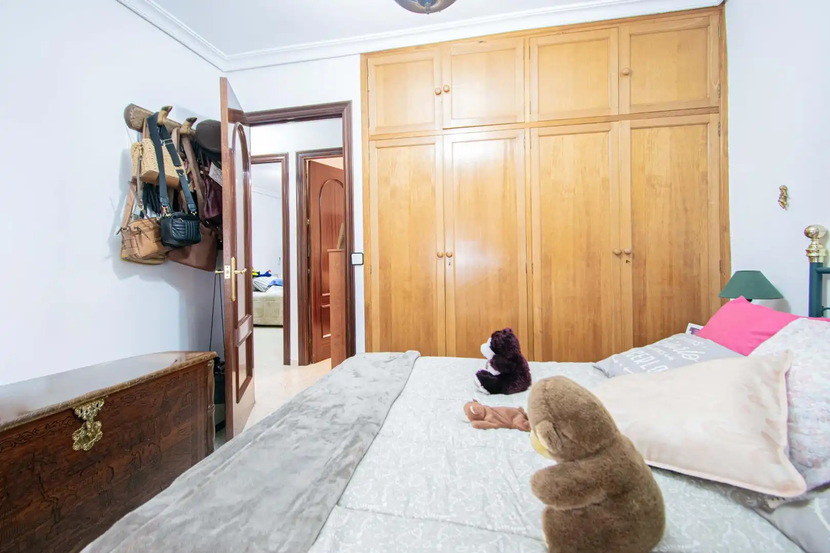 Habitación de Piso en venta en Sevilla con Aire acondicionado, Calefacción y Balcón