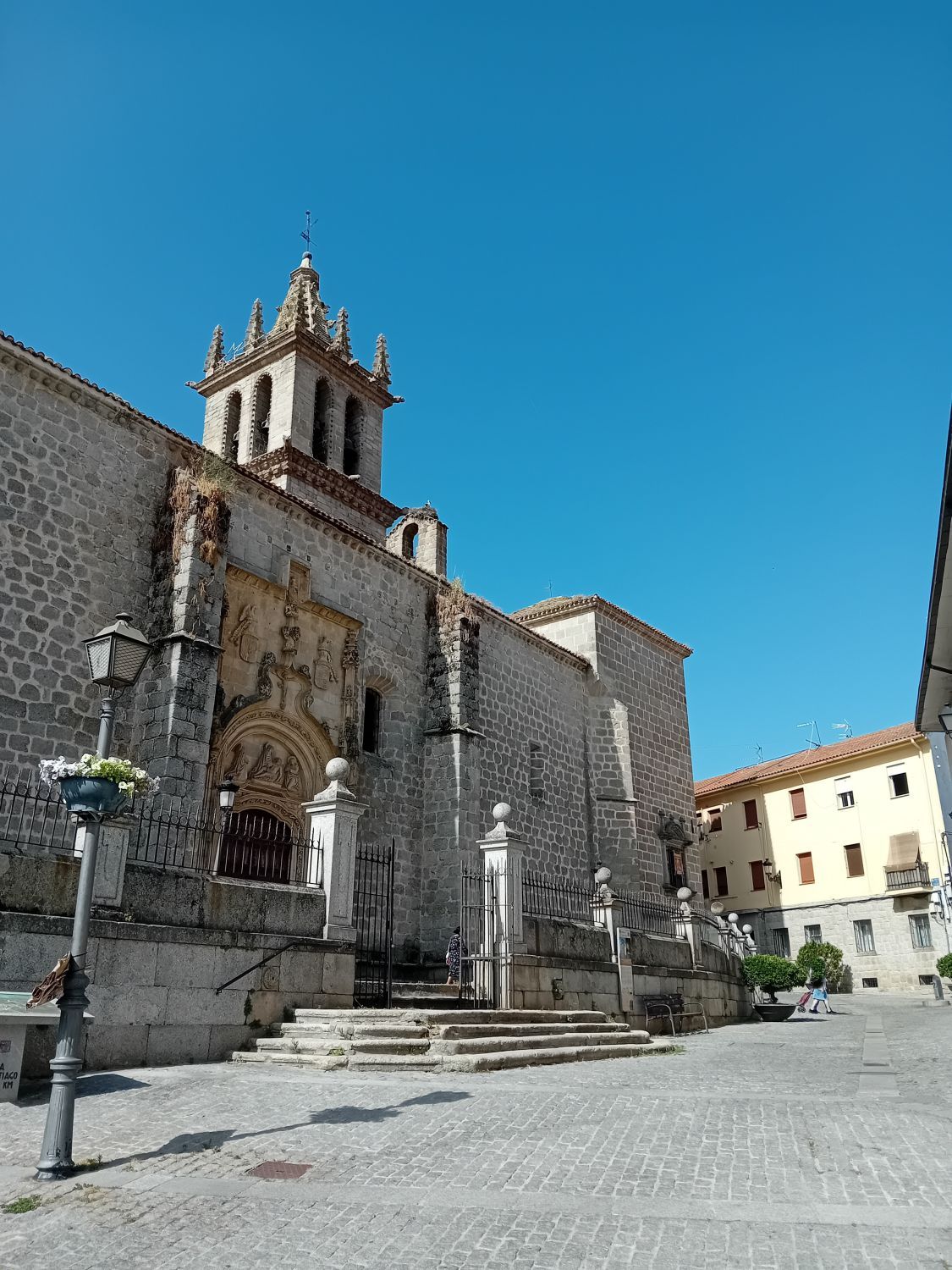 Vista exterior de Pis en venda en Colmenar Viejo amb Calefacció, Terrassa i Traster