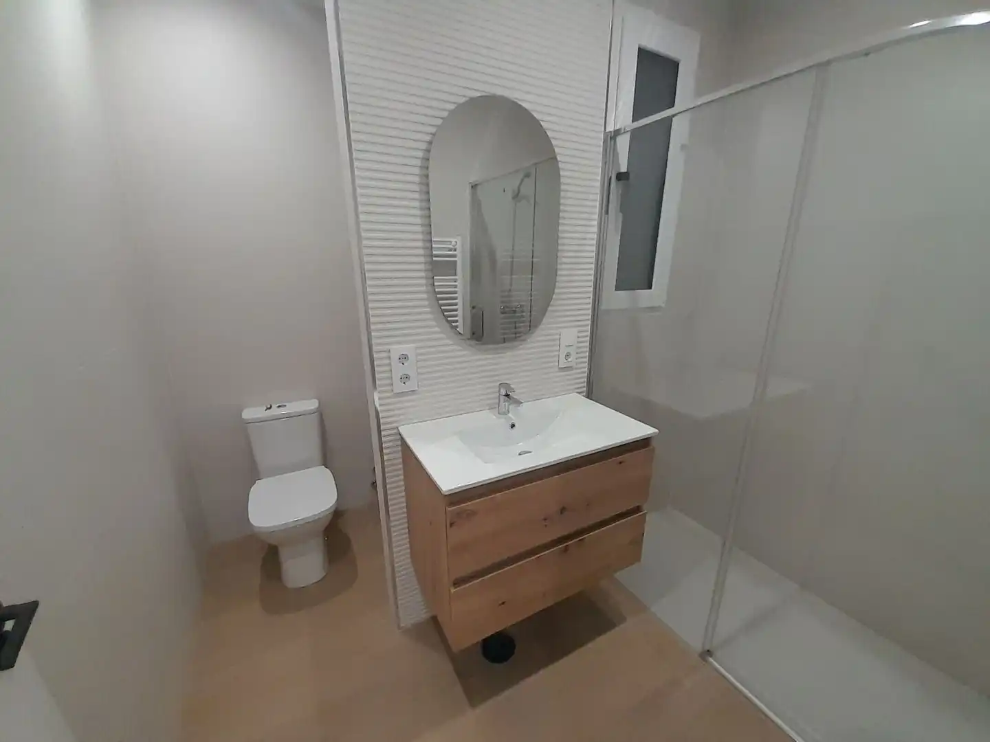 Baño de Piso en venta en Jaén con Balcón