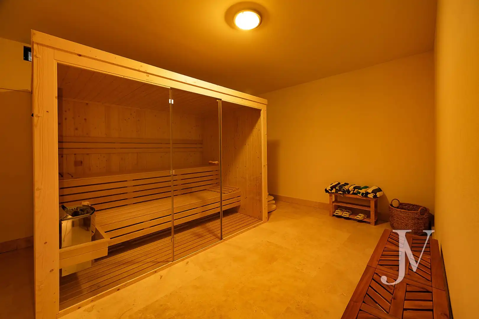 Houses for sale in Ciudalcampo  with Air Conditioner, Heating and Private garden