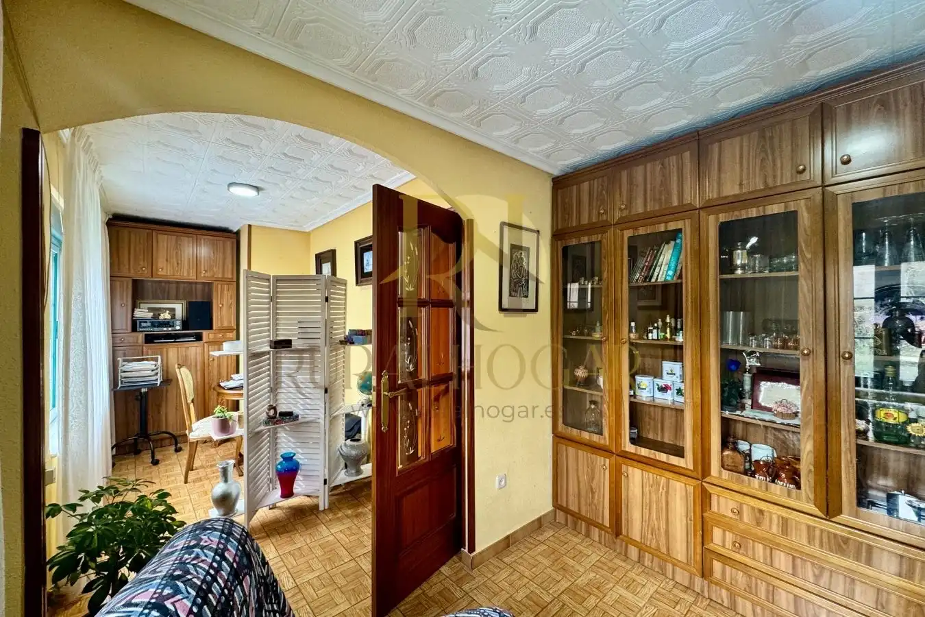 Cuina de Casa o xalet en venda en La Pola de Gordón  amb Calefacció i Jardí privat