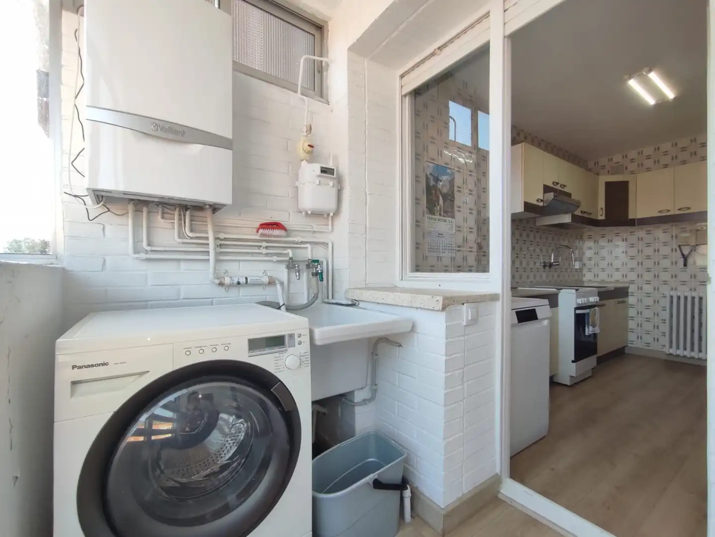 Kitchen of Flat for rent in Gijón   with Heating, Parquet flooring and Furnished