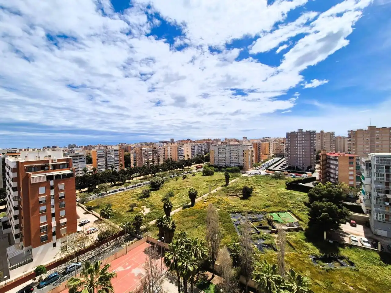 Vista exterior de Pis en venda en Alicante / Alacant