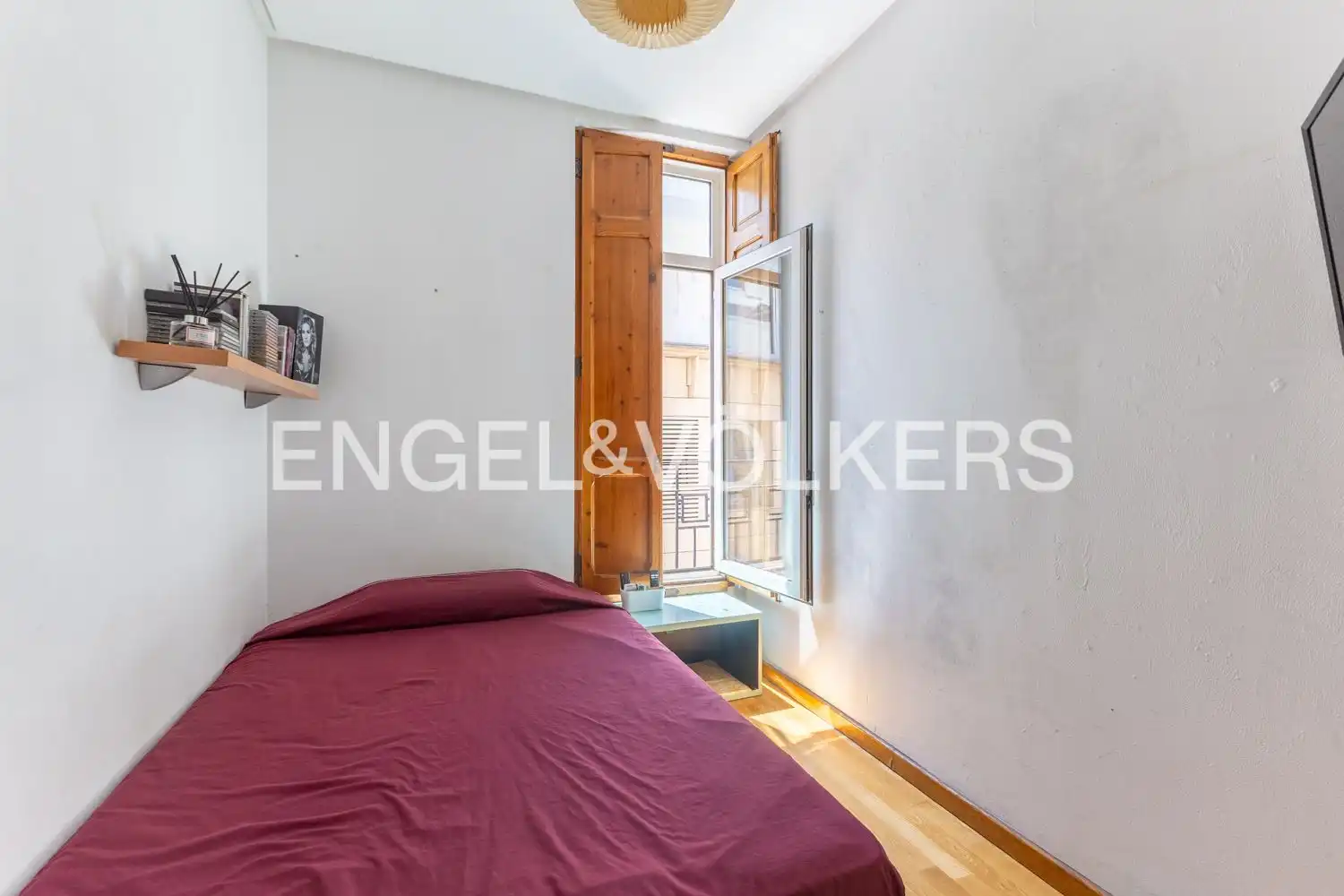 Habitación de Dúplex en venta en Valencia con Aire acondicionado, Calefacción y Parquet