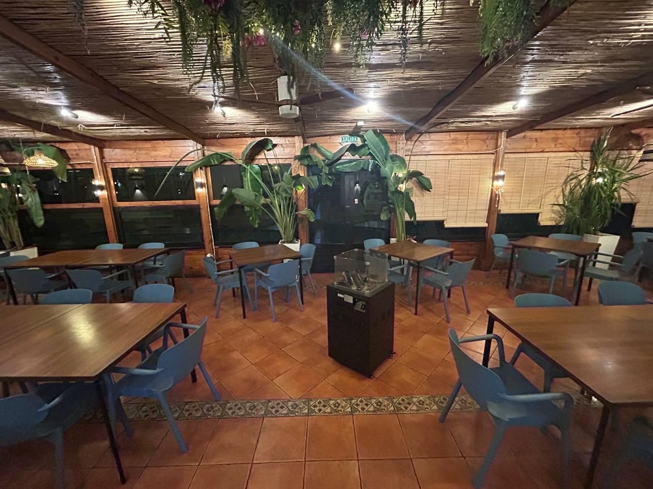 Local en venda en Lújar amb Aire condicionat i Moblat