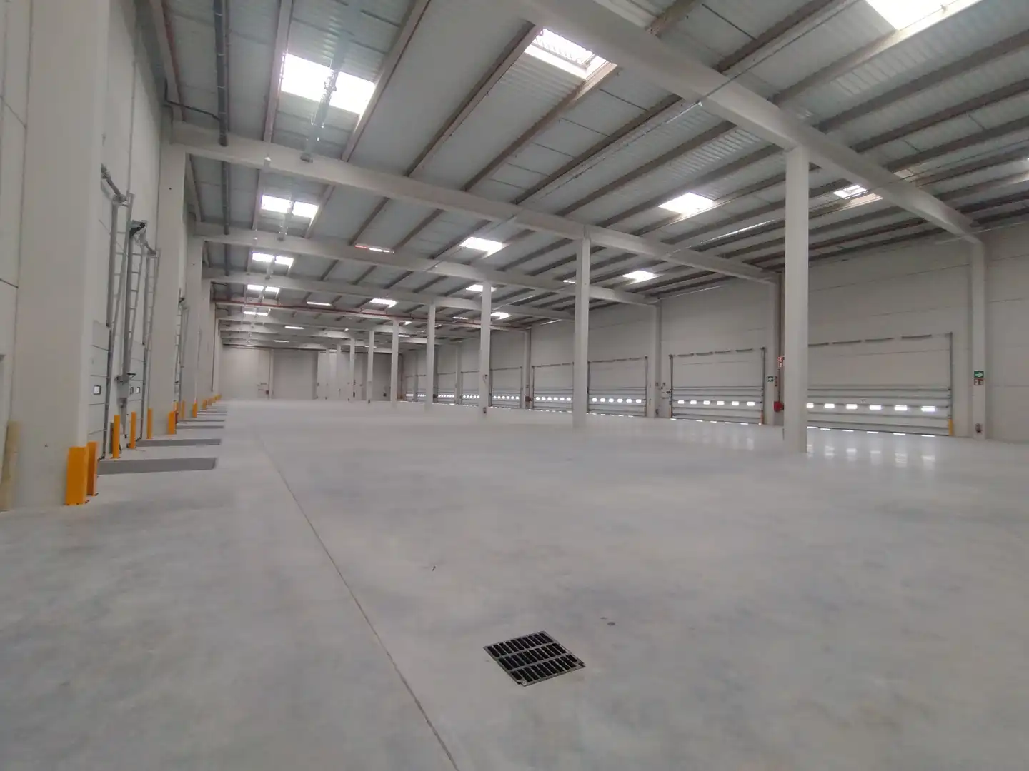 Nave industrial in affitto a Calle Carae, imagen 10
