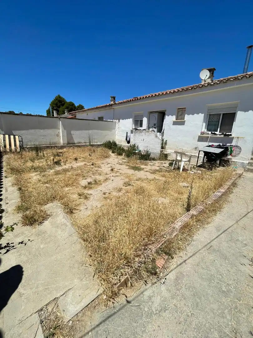 Casa o xalet en venda en Fayón amb Jardí privat