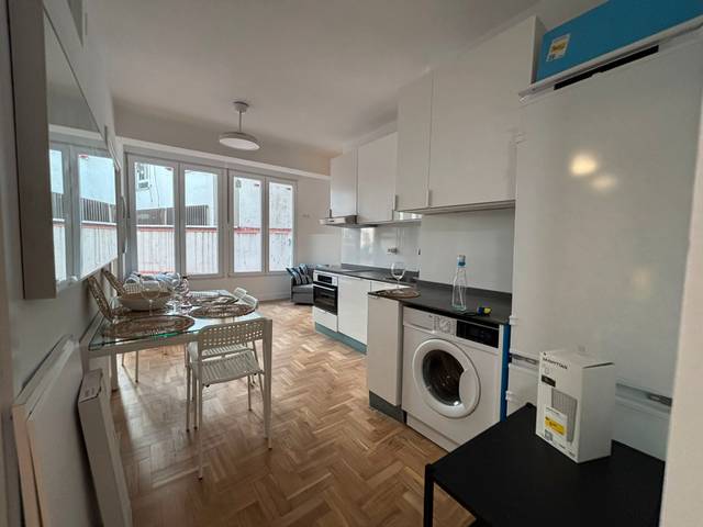 Piso en Venta en Calle de Sánchez Barcáiztegui en Pacífico