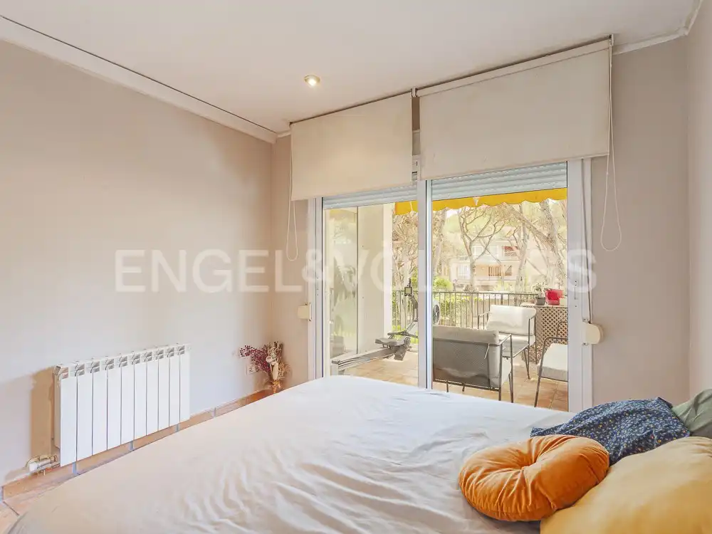 Bedroom of Flat for rent in Gavà  with Air Conditioner, Heating and Private garden