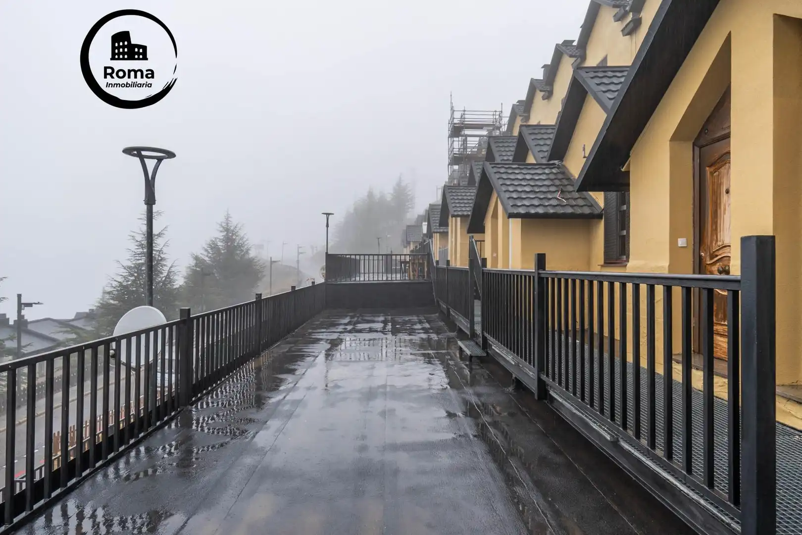 Vista exterior de Dúplex en venda en Sierra Nevada amb Calefacció i Terrassa