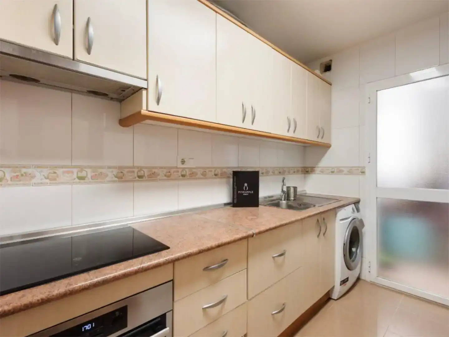 Cocina de Piso en venta en Málaga con Aire acondicionado, Piscina y Amueblado