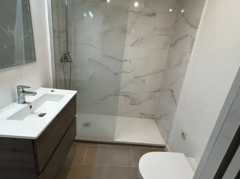 Piso en venta en Abat oliba 7