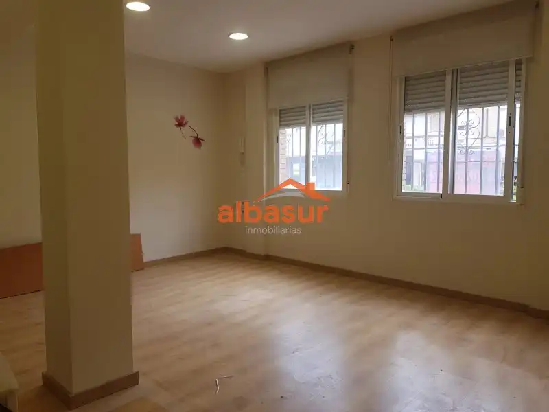 Piso con ascensor en venta en Avenida Virgen de Fátima, imagen 3