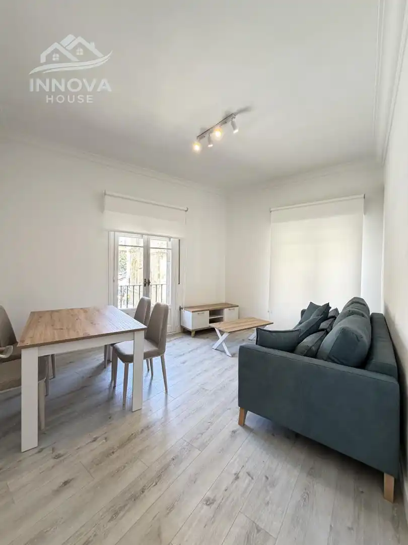 Sala d'estar de Pis de lloguer en Segovia amb Calefacció, Terrassa i Moblat
